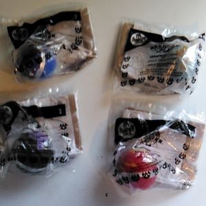 2009 Bakugan battle brawlers dragon is balls still in package